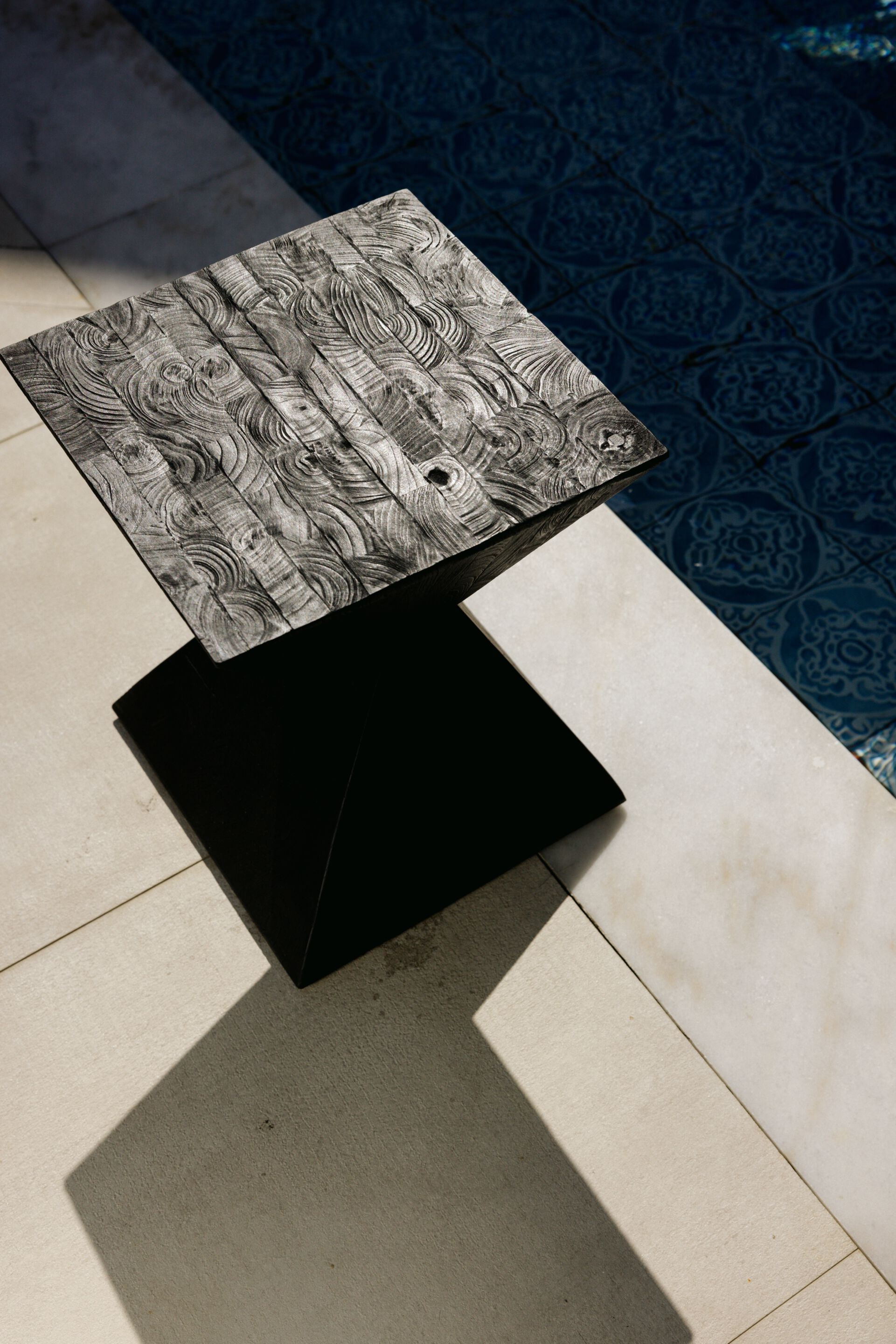 Низкий стул / квадратный стол из тикового дерева cbdesign деревенский стул ARCH-00085139 - Вид №2