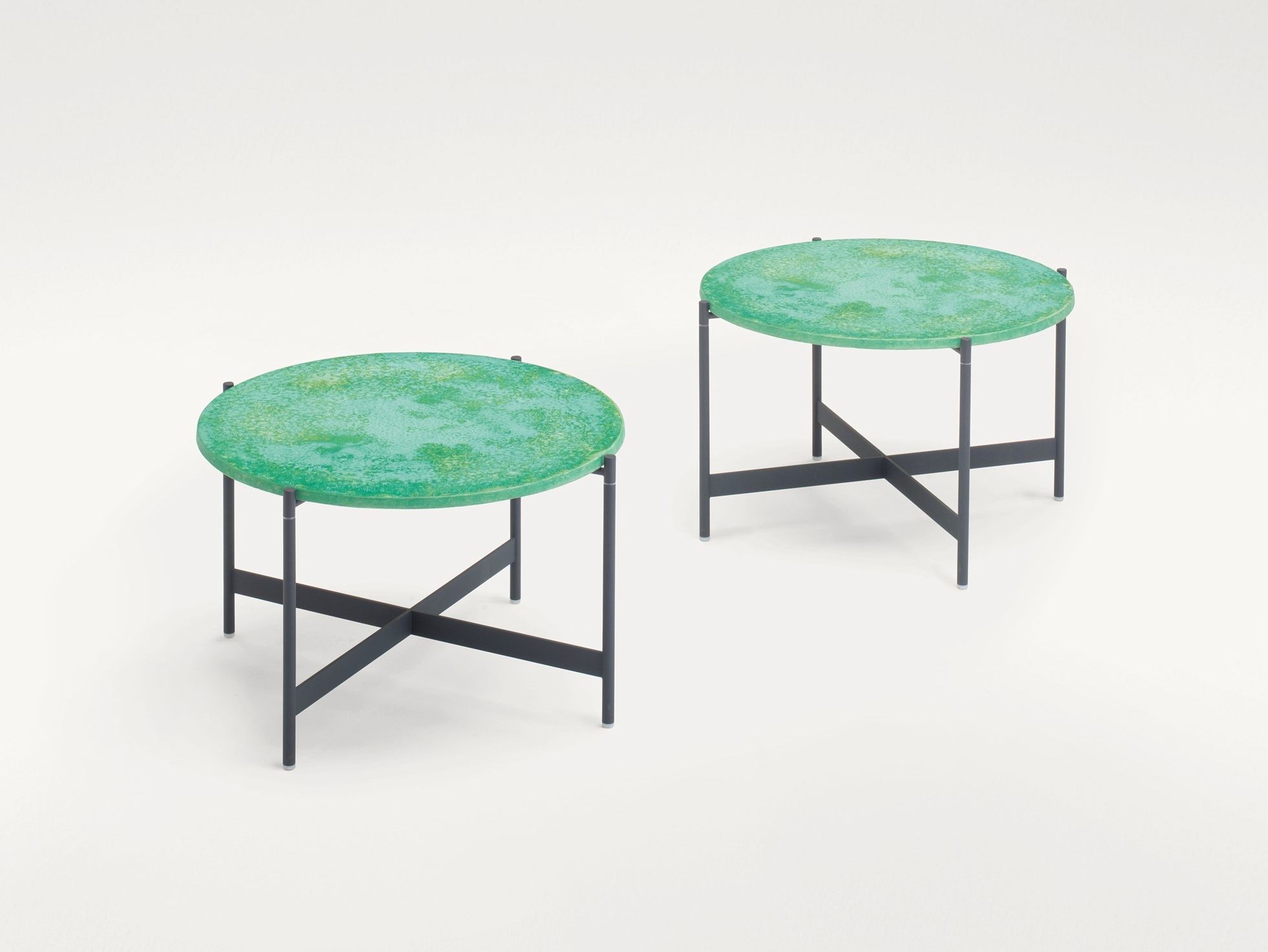 Круглый журнальный столик Paola Lenti ARCH-00102921