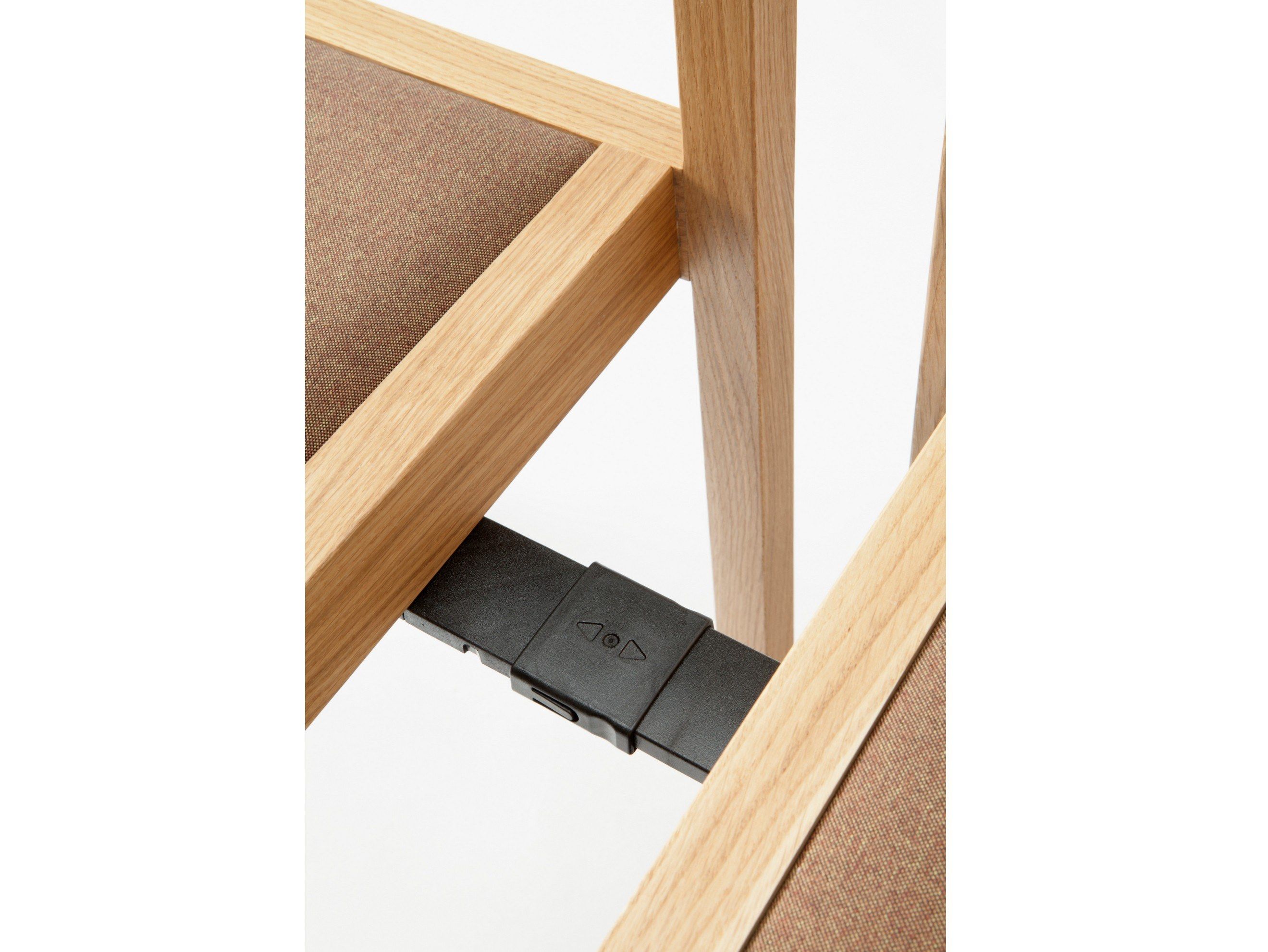 Деревянный мягкий штабелируемый стул Nikari семинар ARCH-00077208 - Вид №8