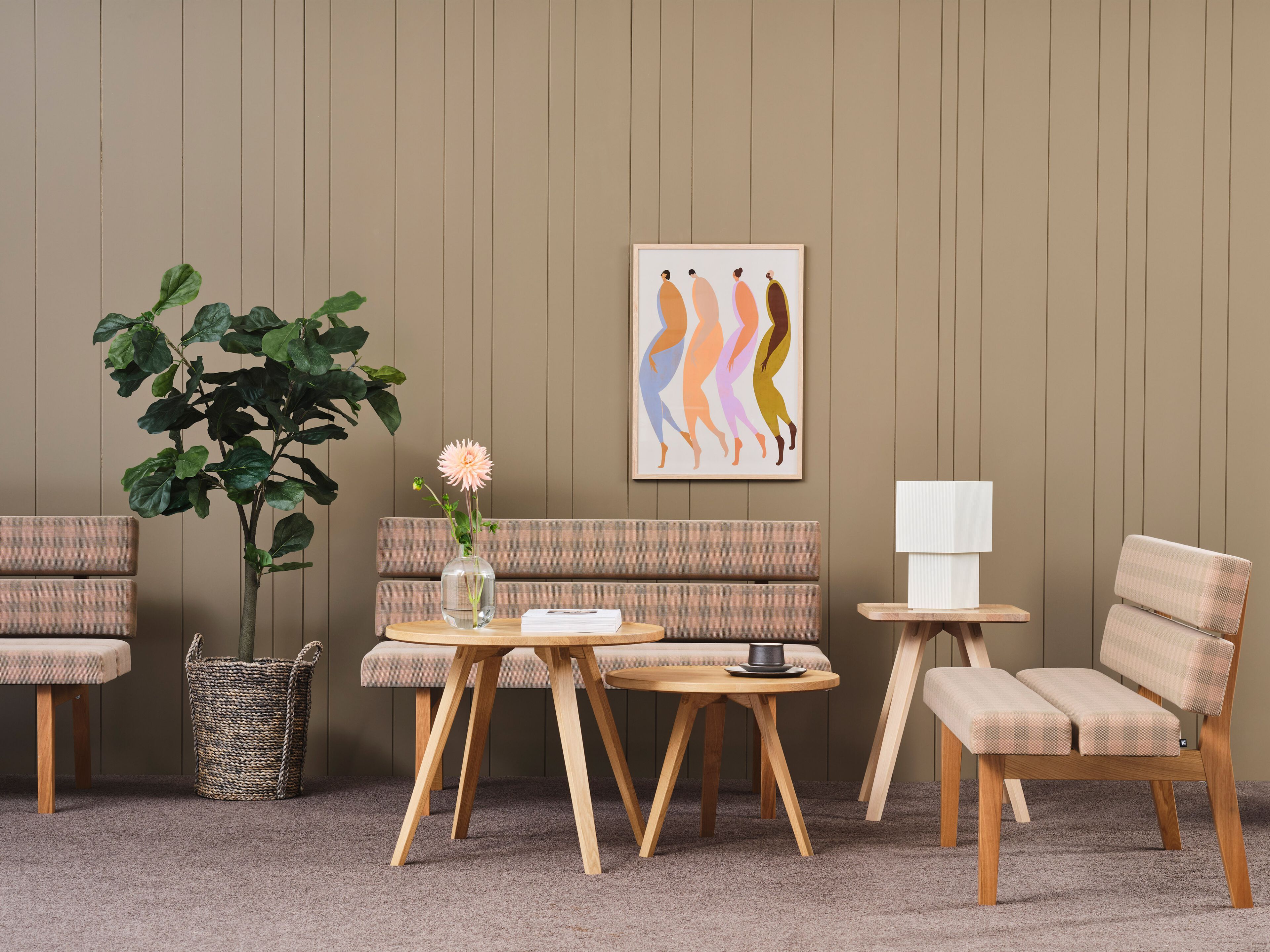 Круглый журнальный столик из массива дерева Karl Andersson MILL ARCH-00135633 - Вид №1