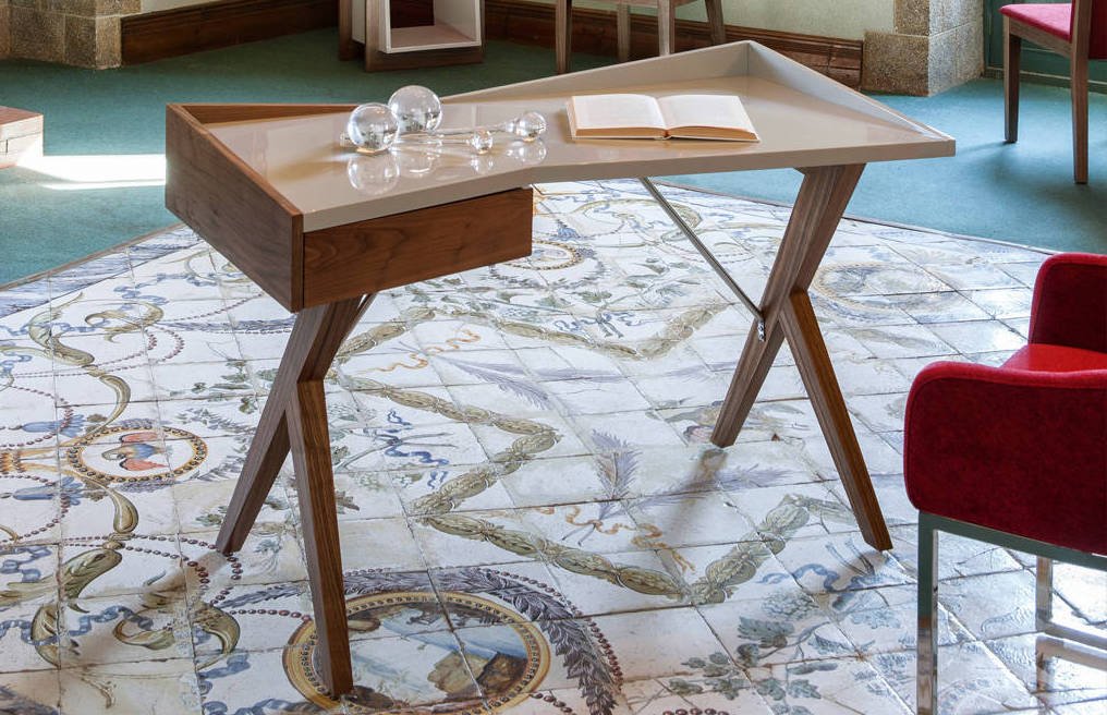 Письменный стол с ящиком деревянный с белым Comodidad от Angel Cerda ANGEL CERDA  345213 Белый;коричневый  - Вид №1