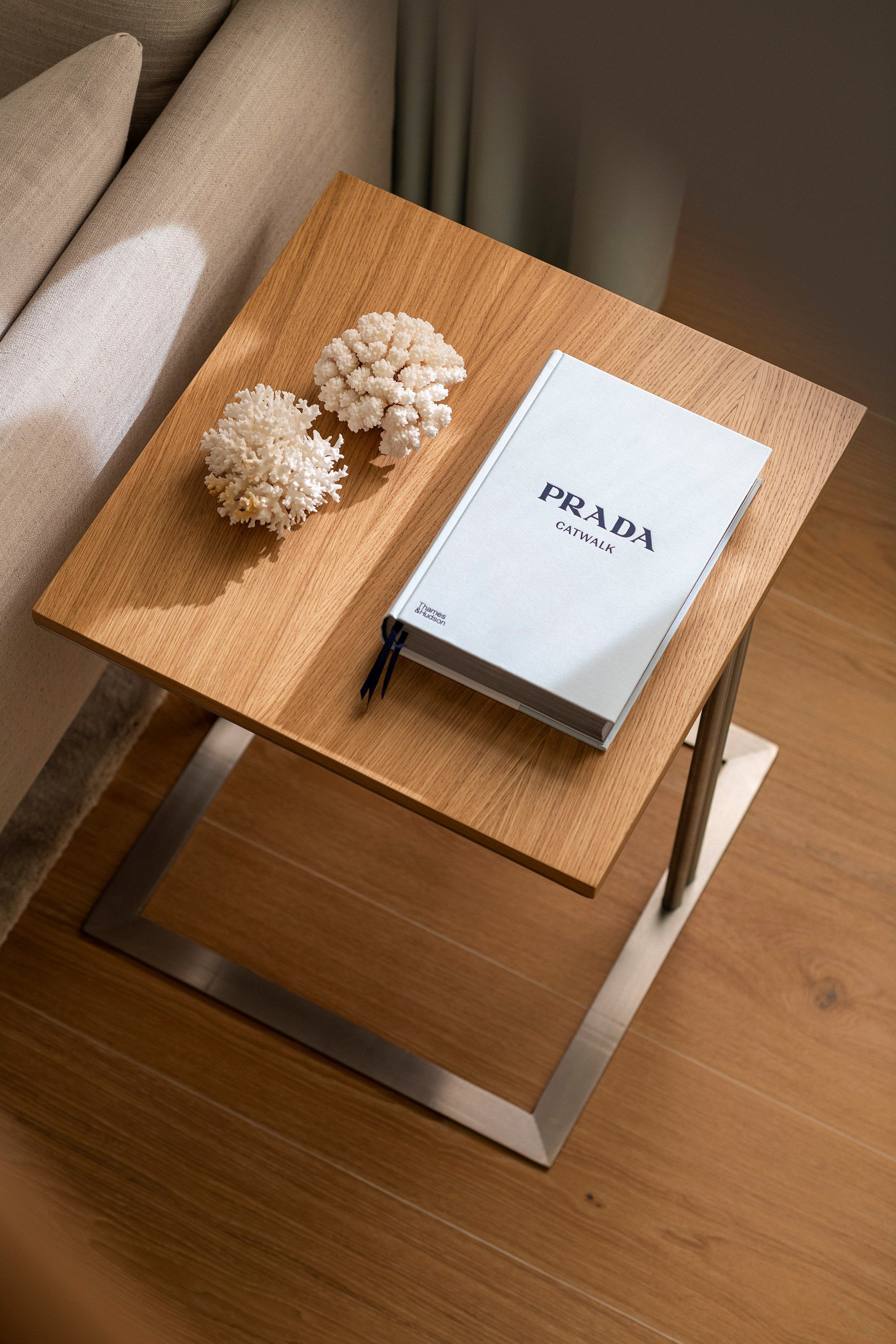 Латунный квадратный журнальный столик Stylish Club Louise ARCH-00054822 - Вид №8