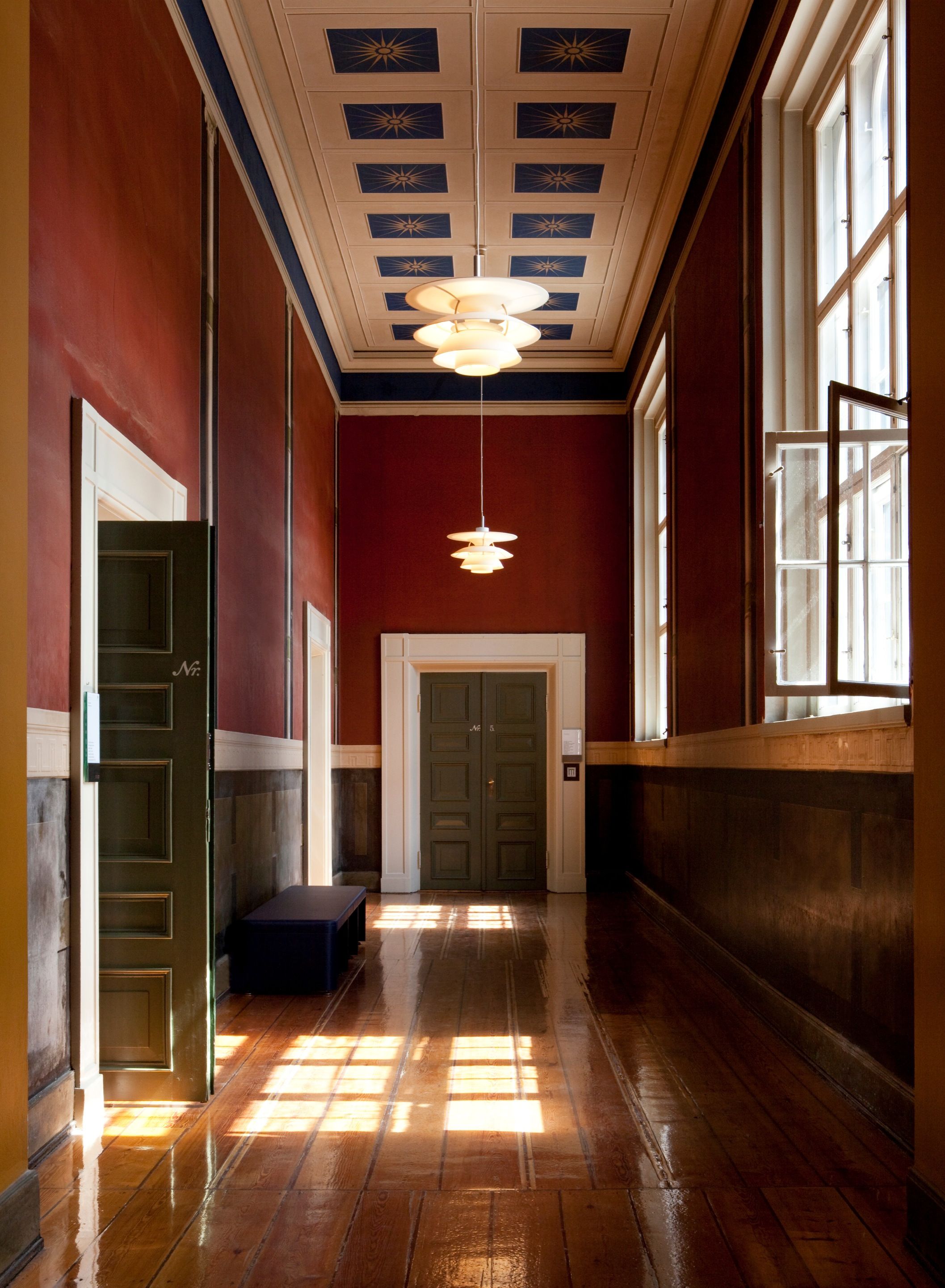 Алюминиевый подвесной светильник Louis Poulsen PH 5-4½ & PH 6½-6 ARCH-00013440 - Вид №6