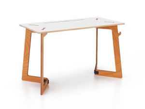 Рабочий прямоугольный стол с системой кабельных втулок