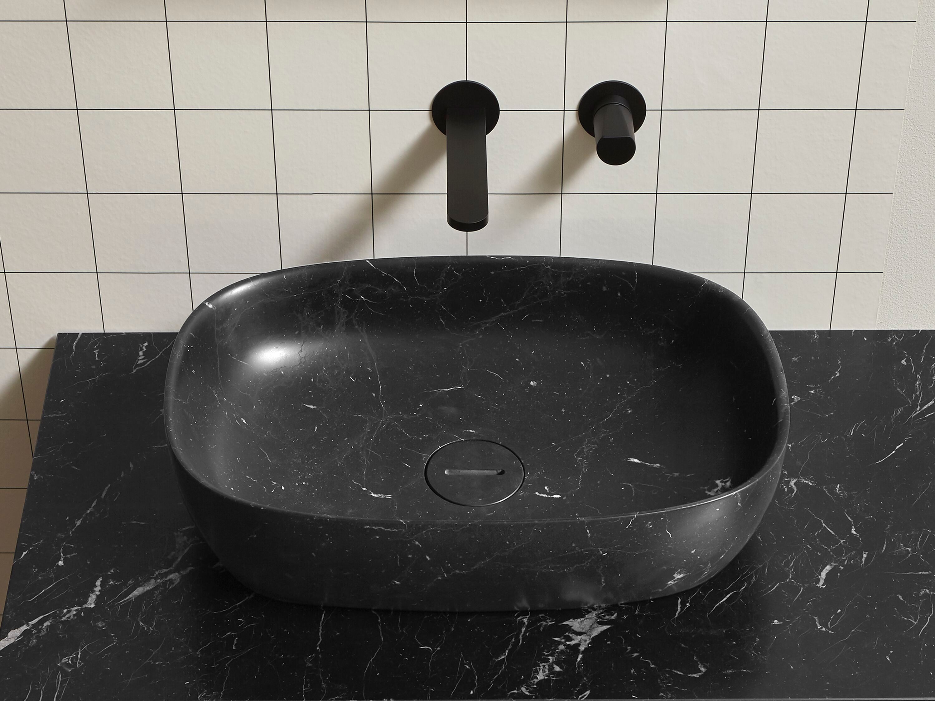 Овальная столешница из черного мрамора Marquina Antoniolupi SENSO ARCH-00134248