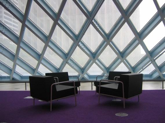 Quinze & Milan Кресло Contract из пеноматериала qm с подлокотниками Frame sun-id-1480998 - Вид №3