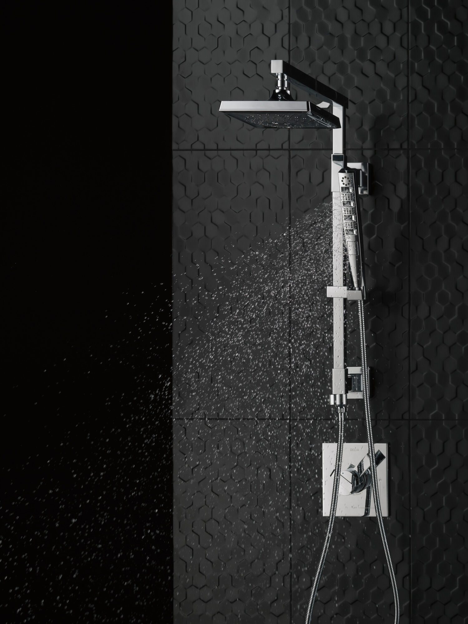 58410-KS Душевая колонна угловая 18 дюймов Delta Faucet Universal Showering Черный нержавеющий  - Вид №13