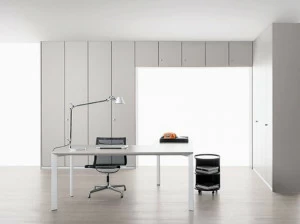 Citterio Высокий офисный шкаф с распашными дверцами с замком