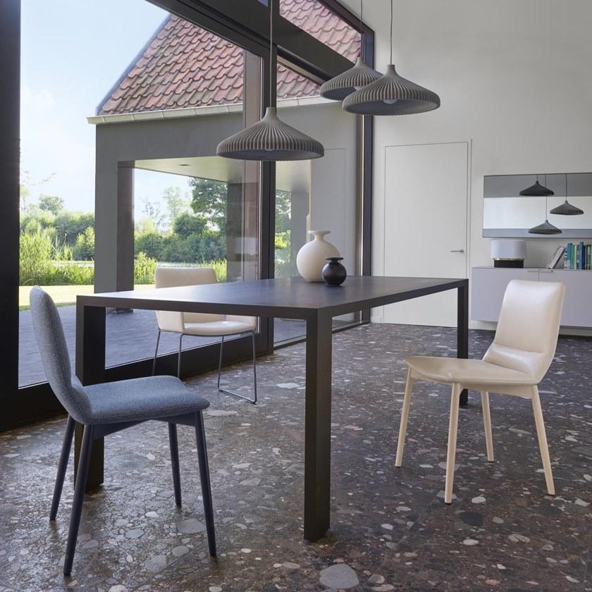 Ligne Roset Прямоугольный стол из массива дерева Eaton 11590000/0055/2065/2481/5030 - Вид №3