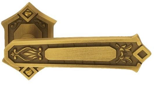 Pasini Ручка из латуни на розетке King 3721 - Вид №2