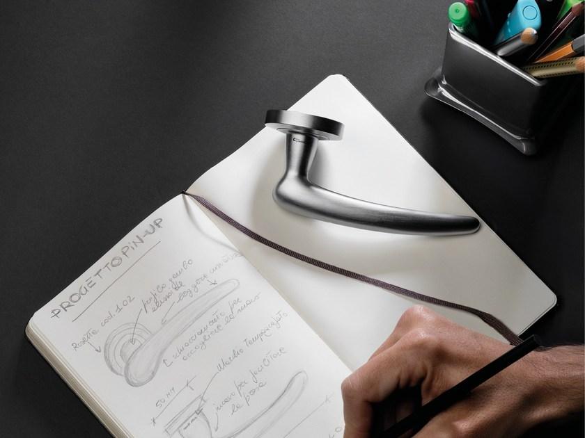 LINEA CALI' Классическая латунная ручка на розетке с замком Pin-up sun-id-1444682 - Вид №1