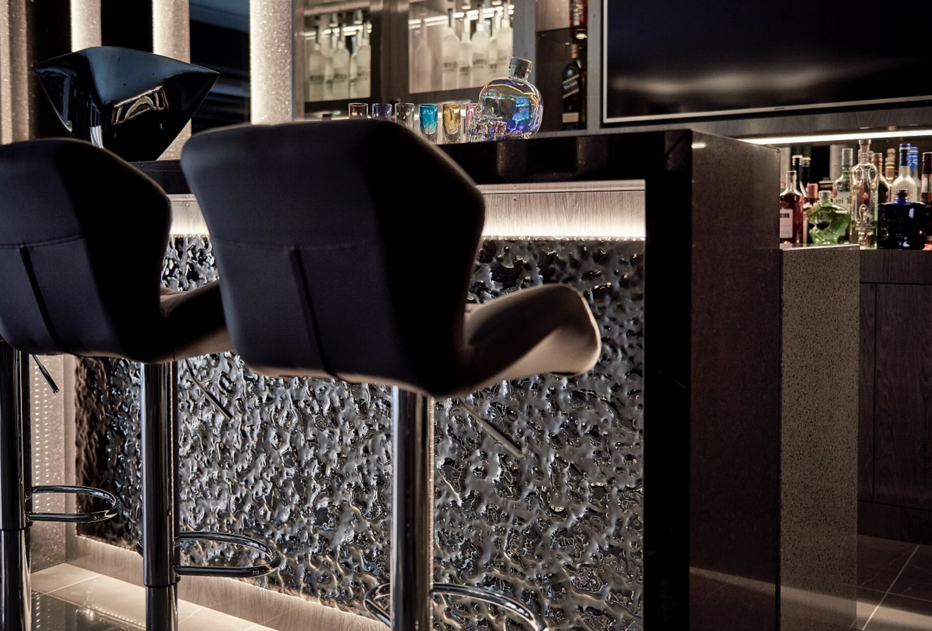 Декоративная стеклянная панель PlusObject VENTO SILVER ARCH-00149736 - Вид №5