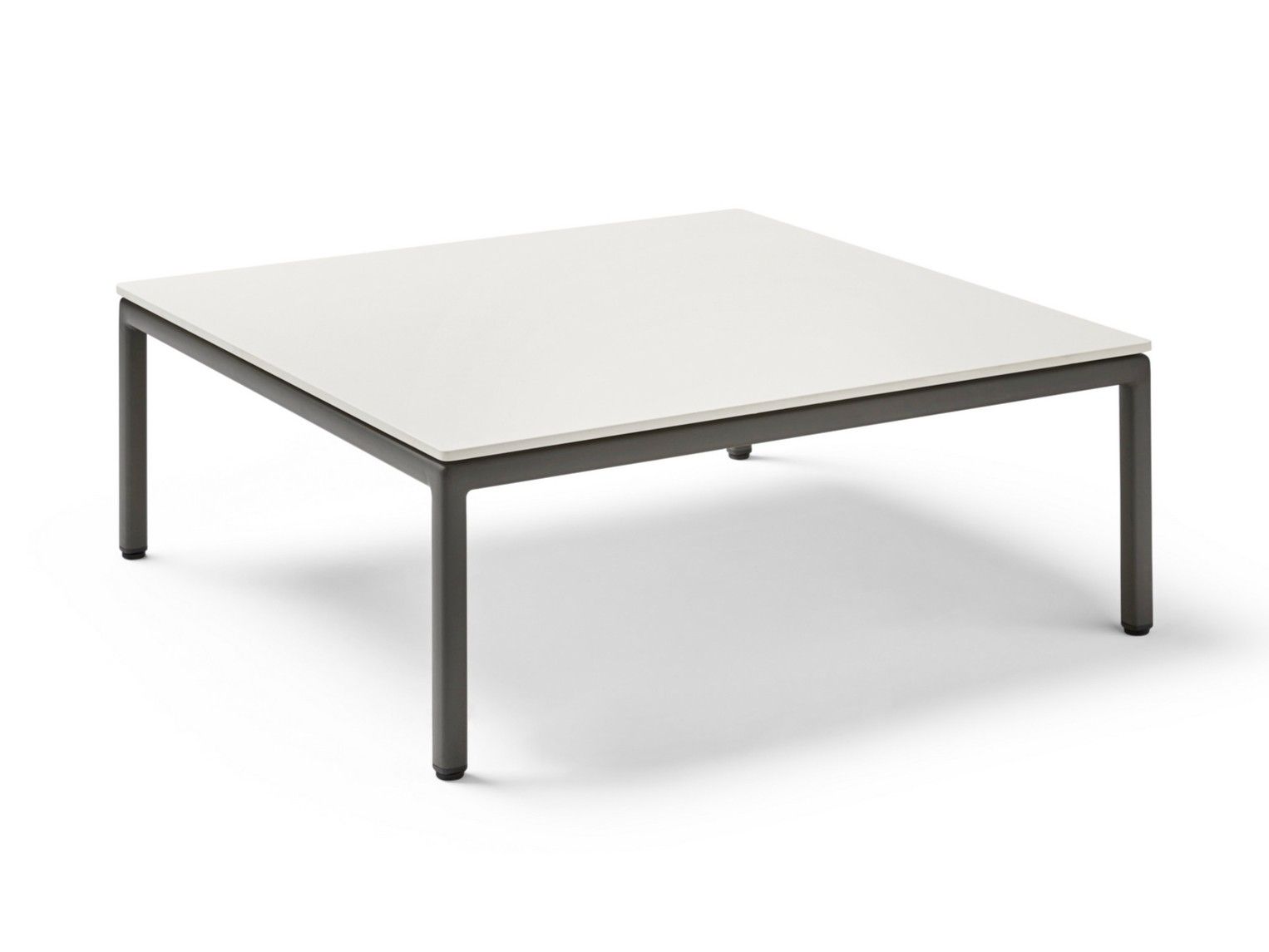 Алюминиевый садовый журнальный столик с керамической столешницей POINT Long Island ARCH-00000245