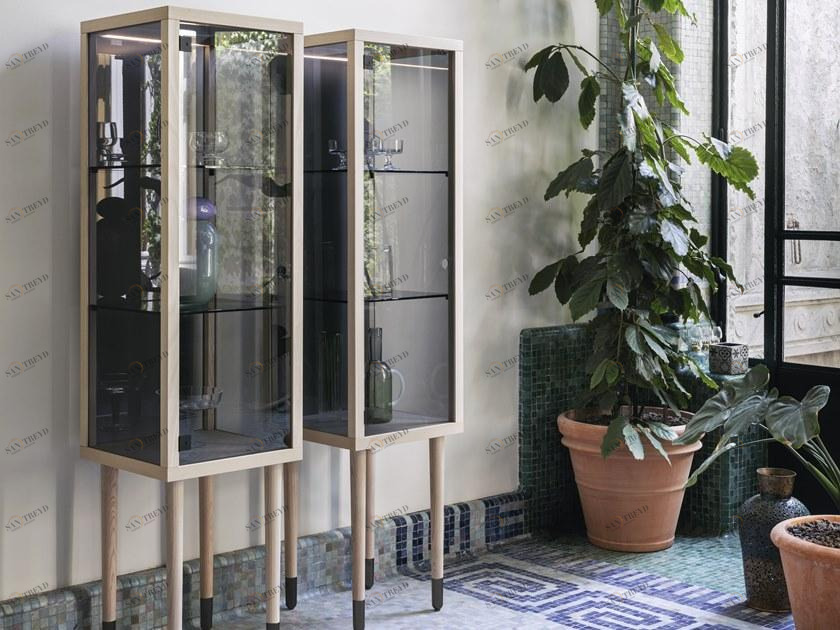 Miniforms Витрина из дерева и стекла sun-id-1440556