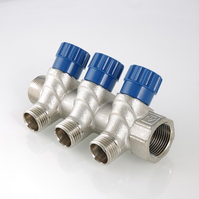 VTc.560.N.0603 Коллектор с регулирующими вентилями и наружной резьбой Valtec 1", 3 х 1/2"  - Вид №1