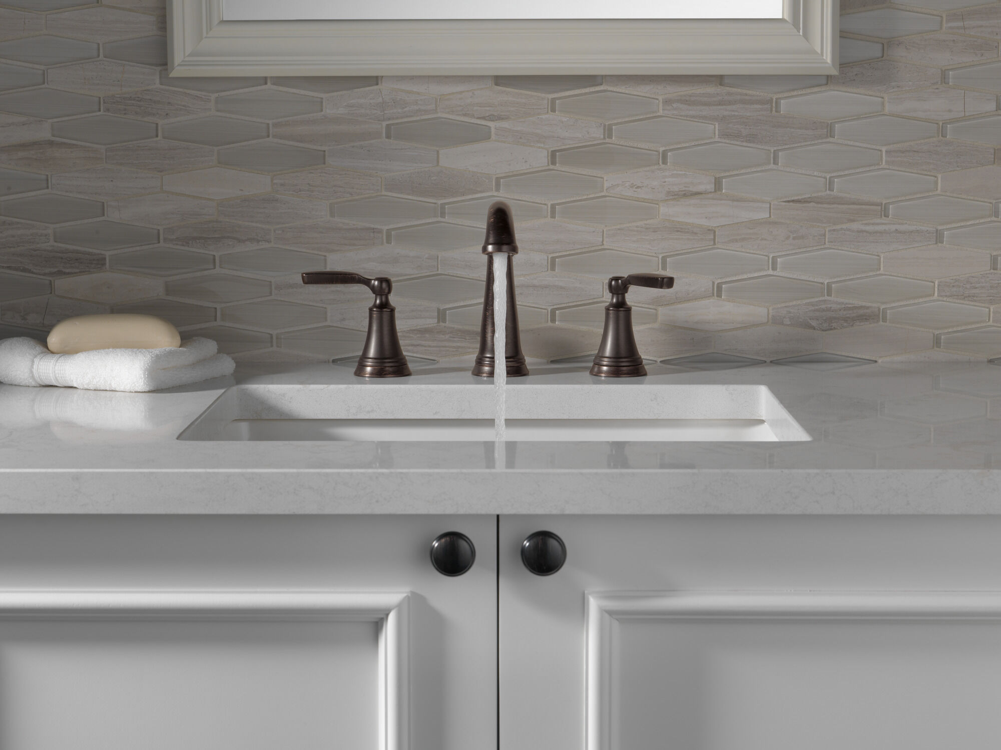 3532LF-RBMPU Смеситель для ванной Delta Faucet Woodhurst Венецианская бронза  - Вид №2