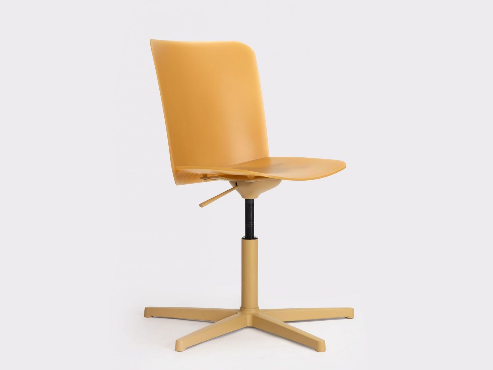 Вращающееся кресло из полипропилена ONDARRETA Supra ARCH-00054065