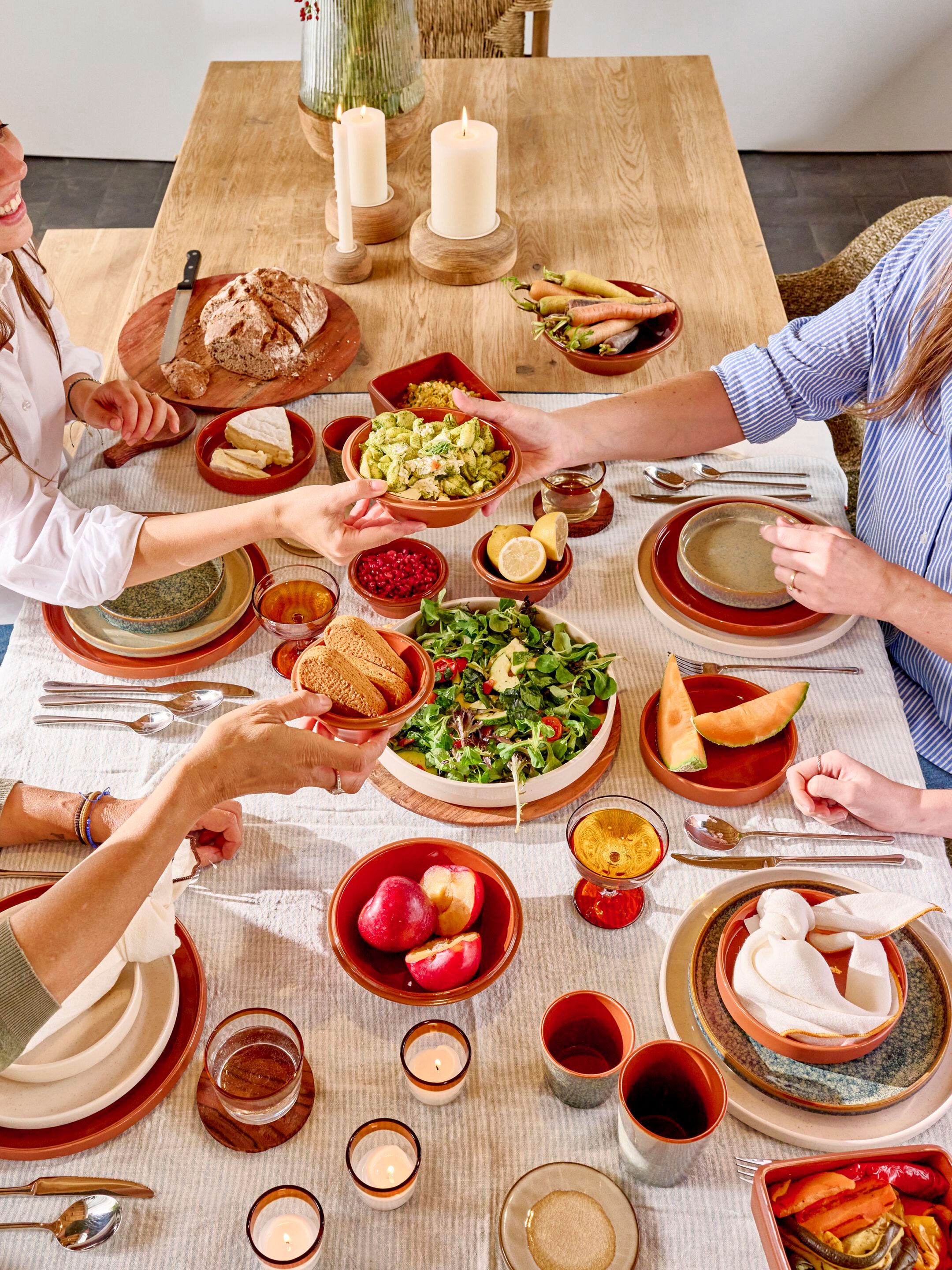 Фарфоровая тарелка с круглым дном POMAX Rasa ARCH-00102510 - Вид №3