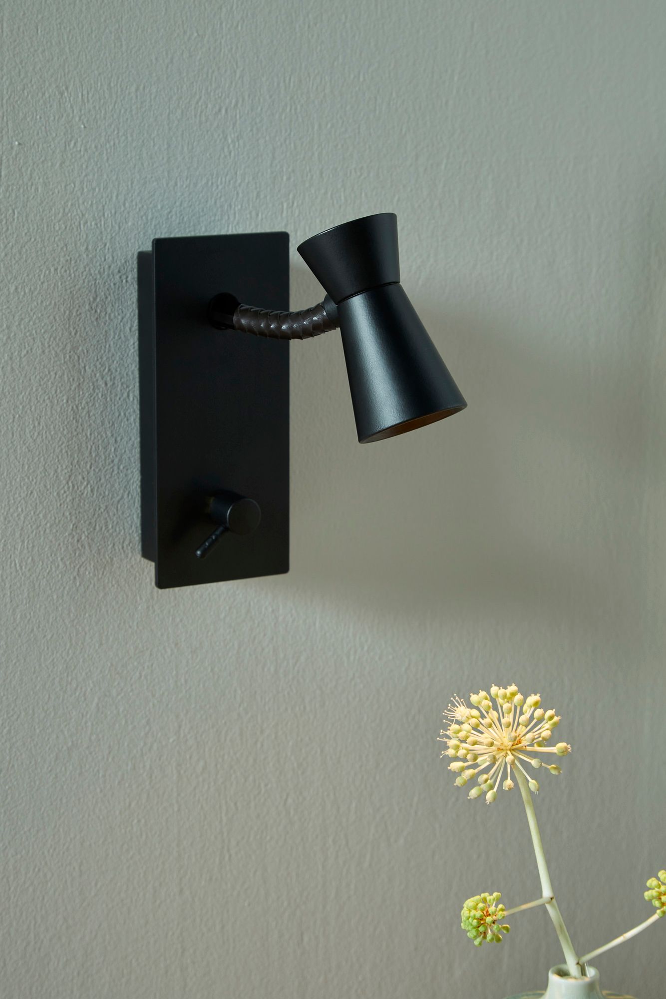 Регулируемая металлическая лампа для чтения Contardi ARCH-00119804 - Вид №3