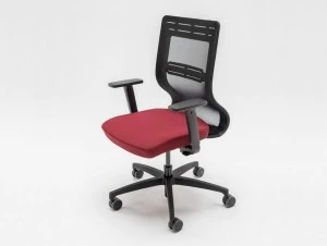 MDD Офисный стул с подлокотниками на колесиках