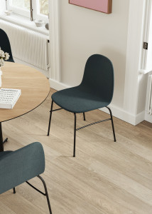 Стул с мягкой тканью