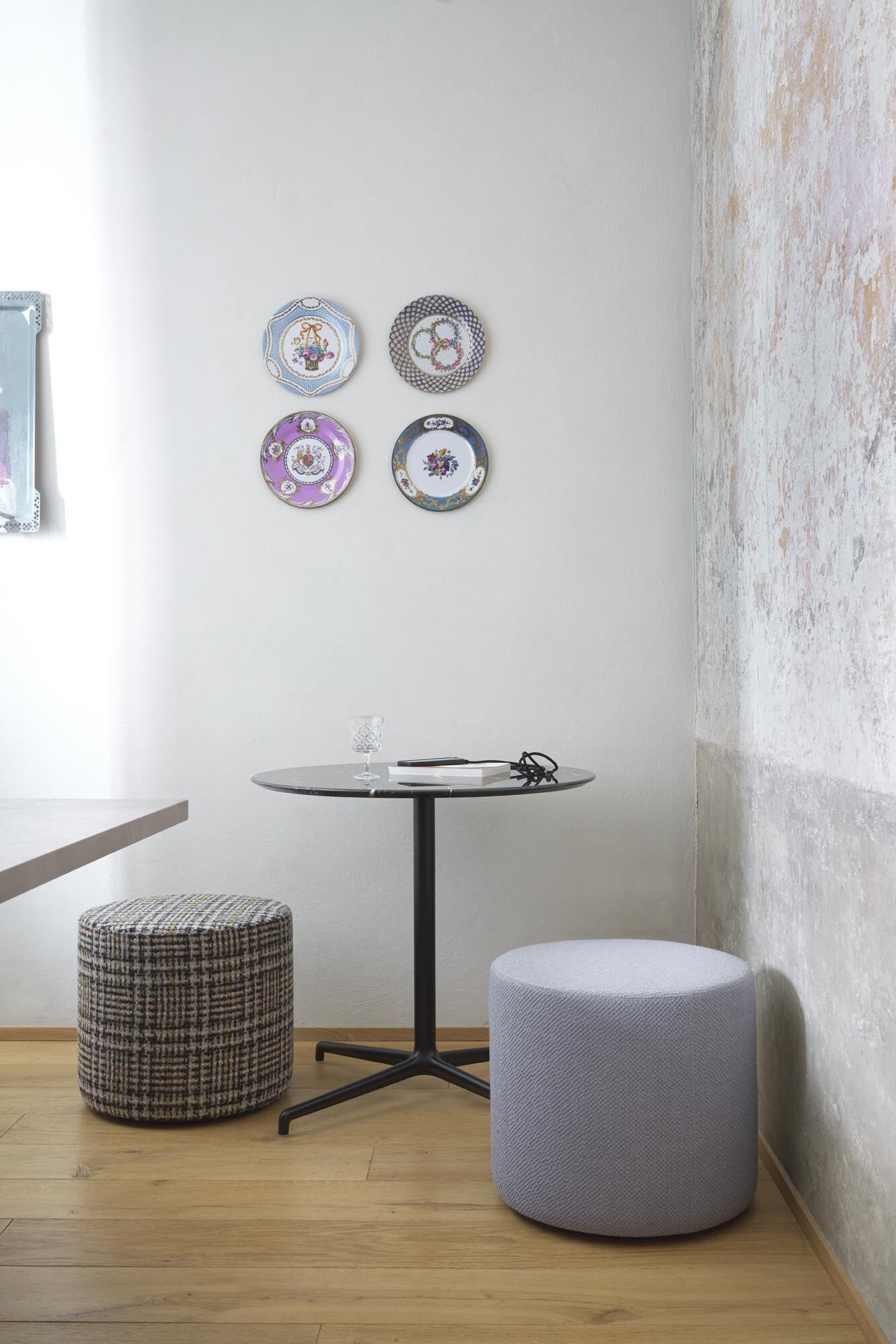 Круглый алюминиевый стол SITIA AMANTIS ARCH-00003955 - Вид №1