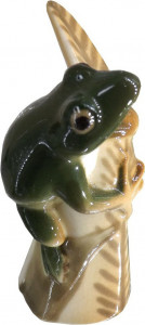 101563 Императорский фарфоровый завод Скульптура "Лягушка на листике" (изумрудная) Твёрдый фарфор