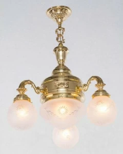 Patinas Lighting Люстра из латуни ручной работы Papa