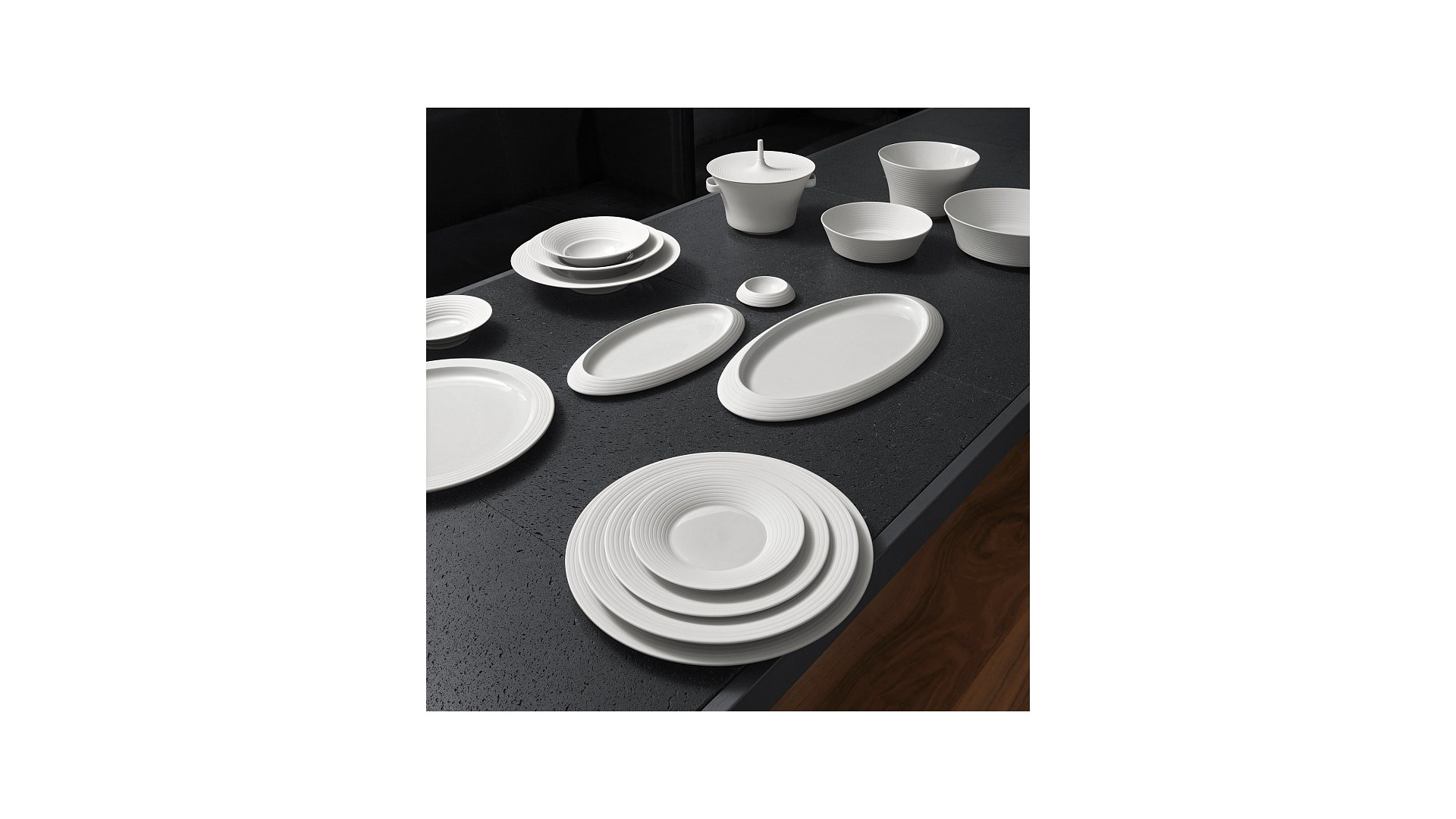 10585950 Hering Berlin Блюдо овальное Hering Berlin "Пульс" 33,5см Фарфор, Керамика  - Вид №1