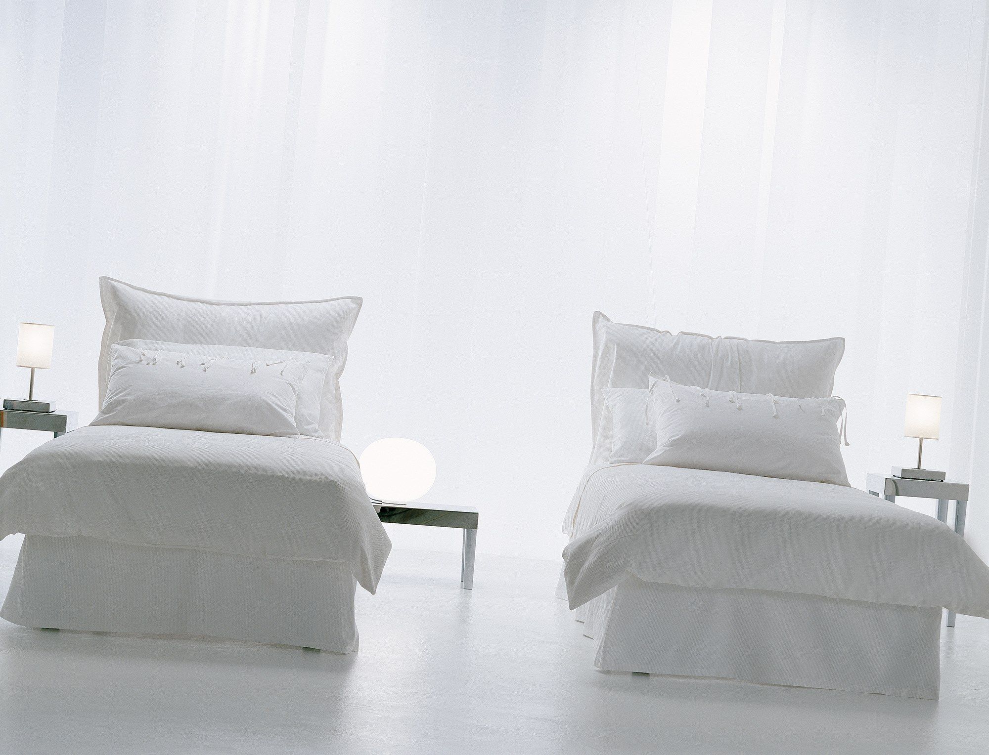 Односпальная съемная мягкая кровать Casamania & Horm Milos ARCH-00034134 - Вид №5