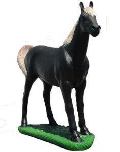 11099 ЛОШАДЬ, скульптура из бетона LAB.Space 