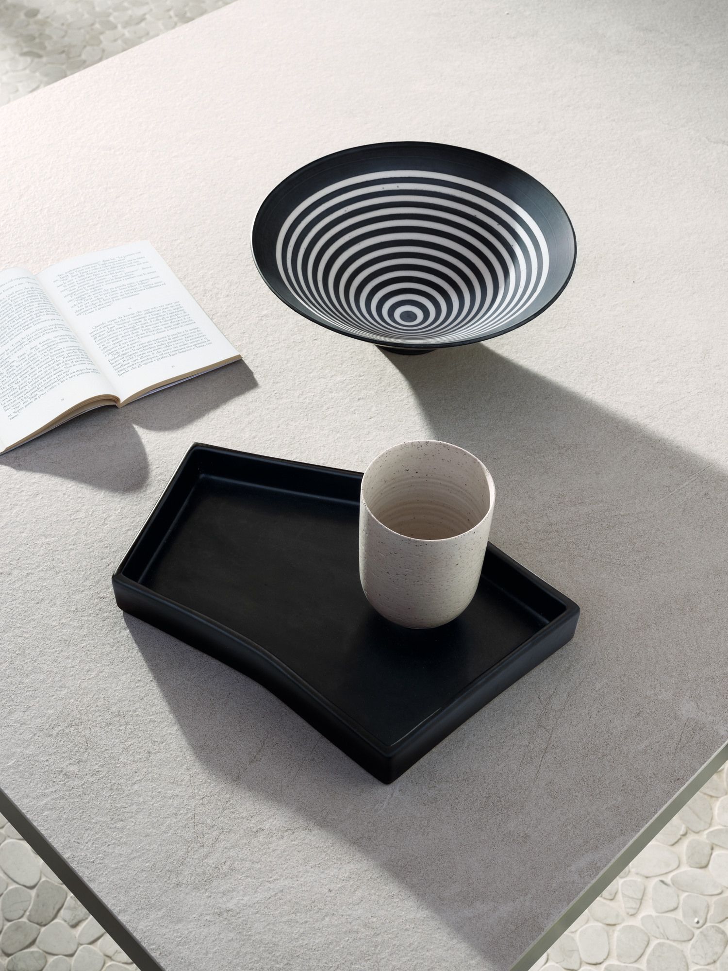 Прямоугольный садовый стол из керамогранита Lecce Stone Gervasoni Gervasoni Outdoor ARCH-00134516 - Вид №2