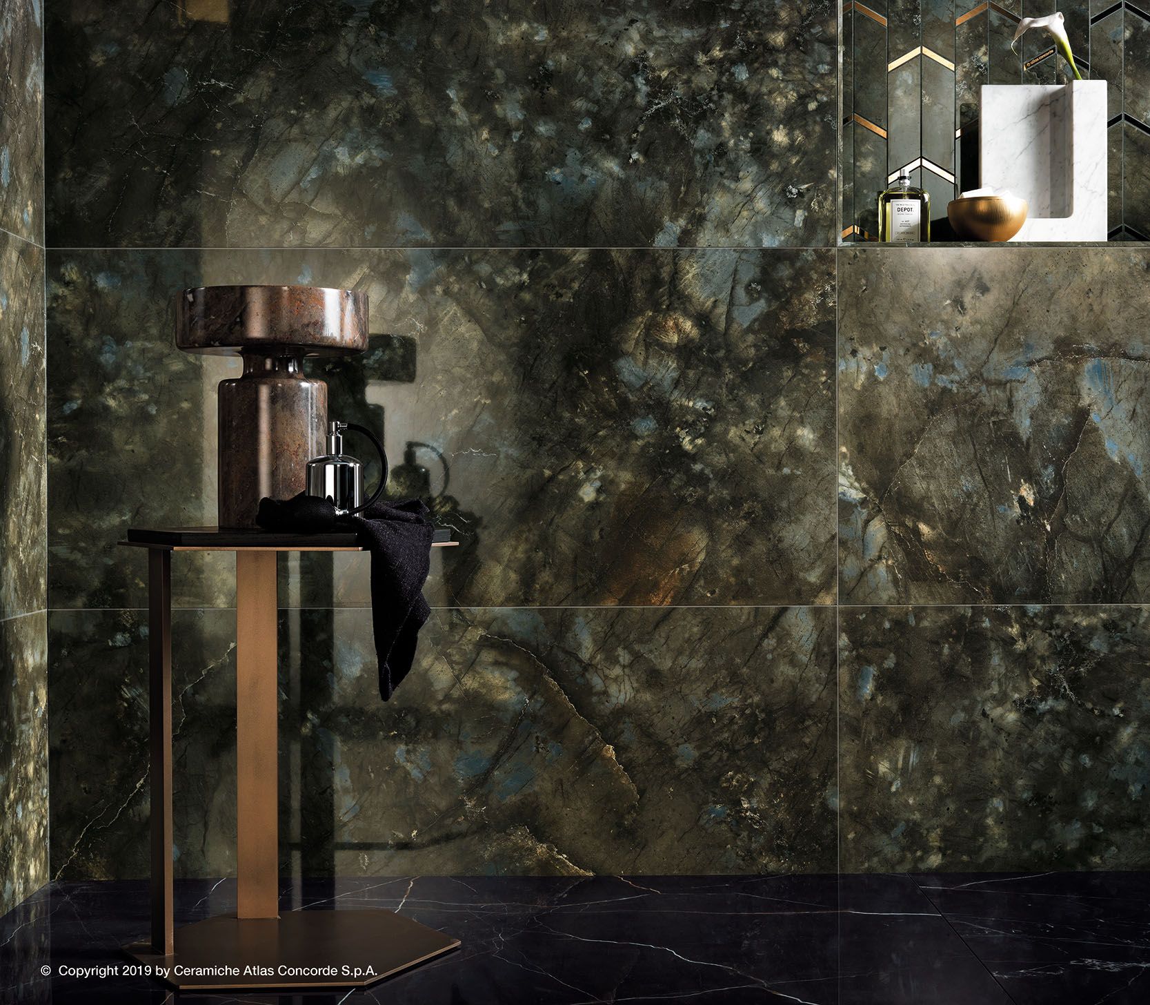 Белое керамическое покрытие с эффектом мрамора Atlas Concorde Marvel Dream ARCH-00073412 - Вид №21