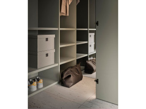 Гардеробная с гардеробной