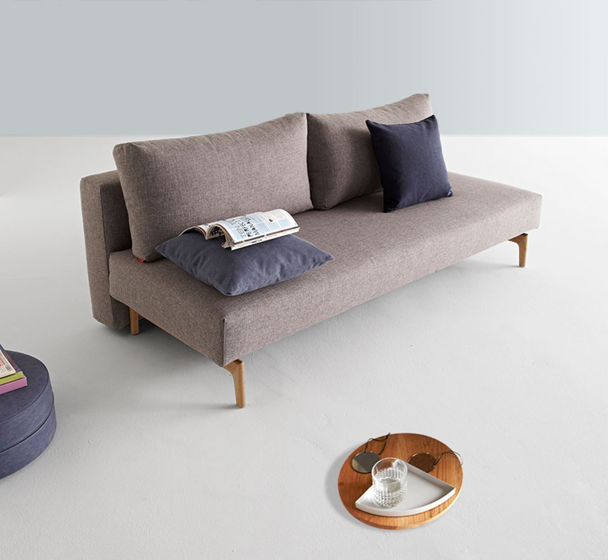 Диван Trym с подушками, ножками из дуба и черной рамой, серый Innovation Living TRYM521 - Вид №6