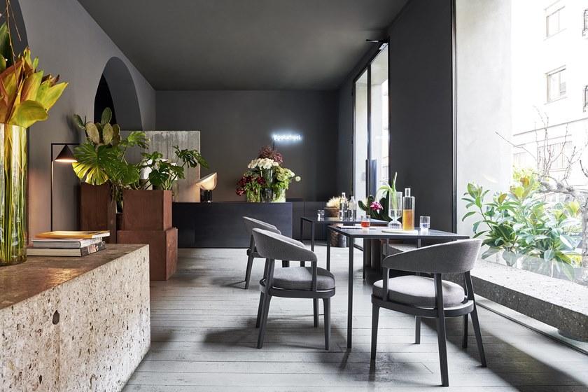 Very Wood Стул из ткани с подлокотниками Eclipse 02 - Вид №2