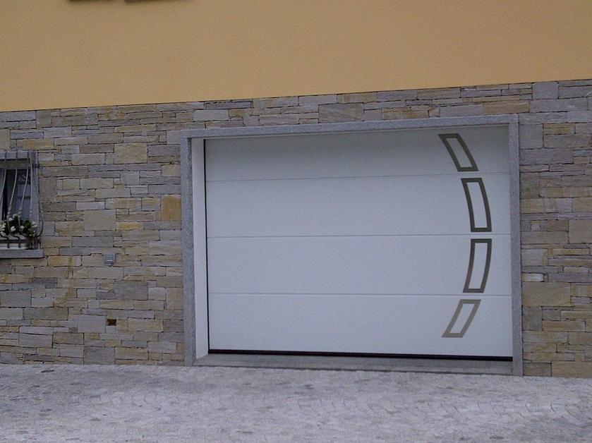 HÖRMANN ITALIA Секционные стальные гаражные ворота sun-id-1477960 - Вид №4