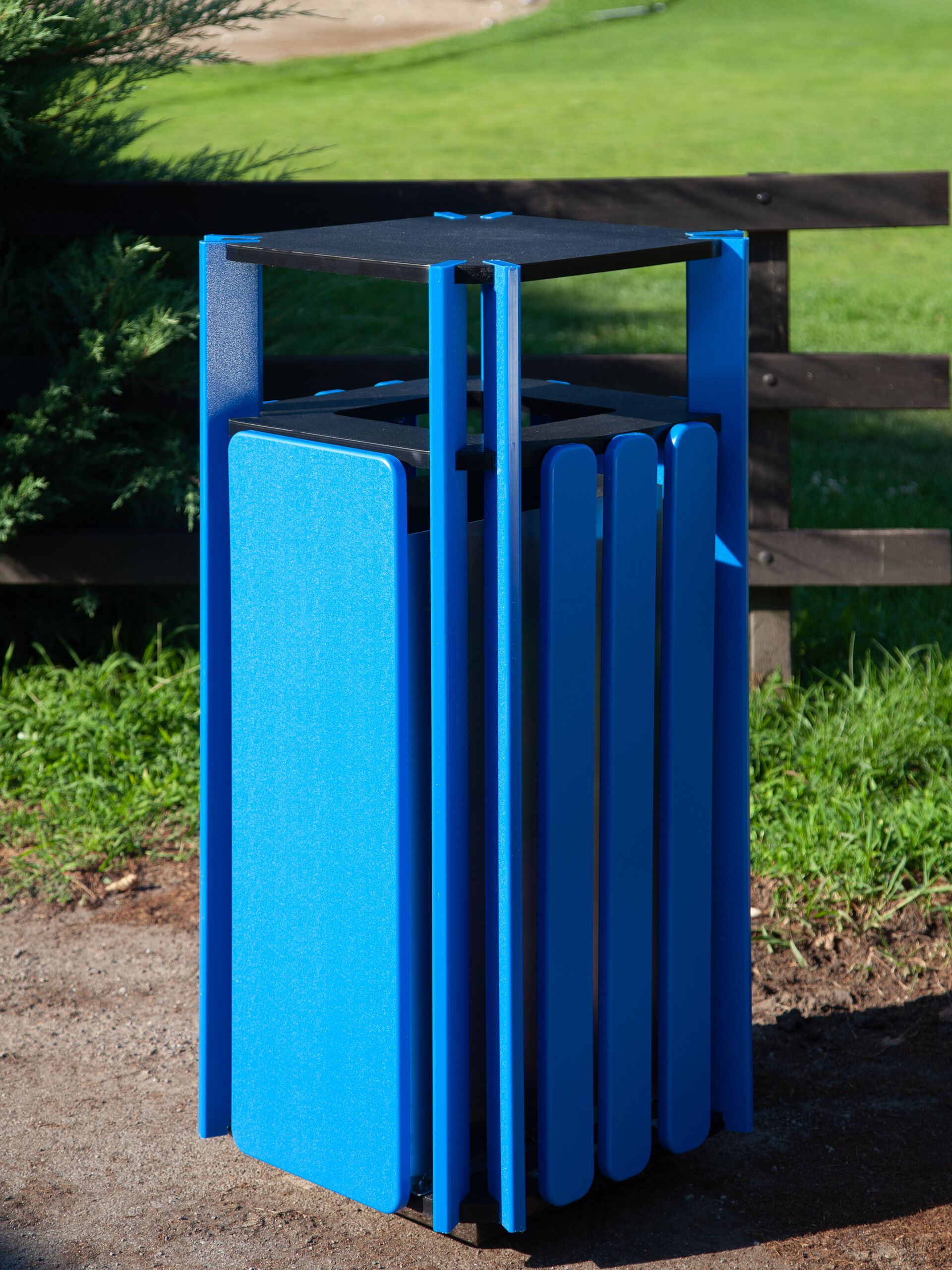 Наружные полиэтиленовые стойки для мусора Donye Ranardo ARCH-00037129 - Вид №5