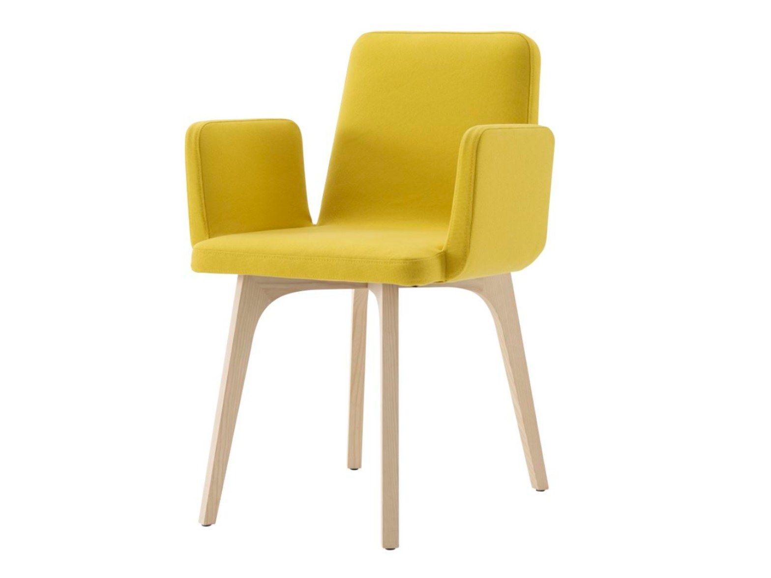 Мягкий тканевый стул с подлокотниками Ligne Roset Vik ARCH-00117853