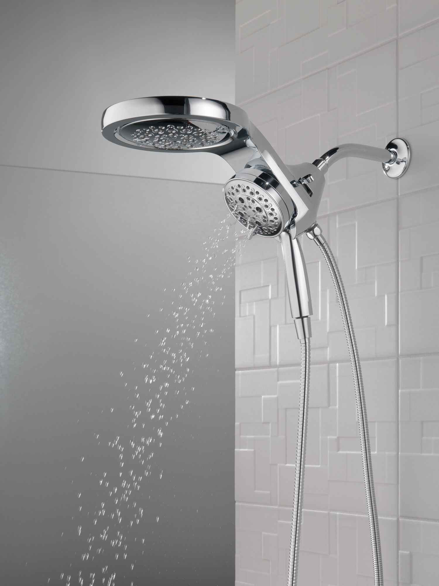 58680-25 HydroRain® H2Okinetic® 5-регулировочная душевая лейка два в одном Delta Faucet Universal Showering Хром  - Вид №18
