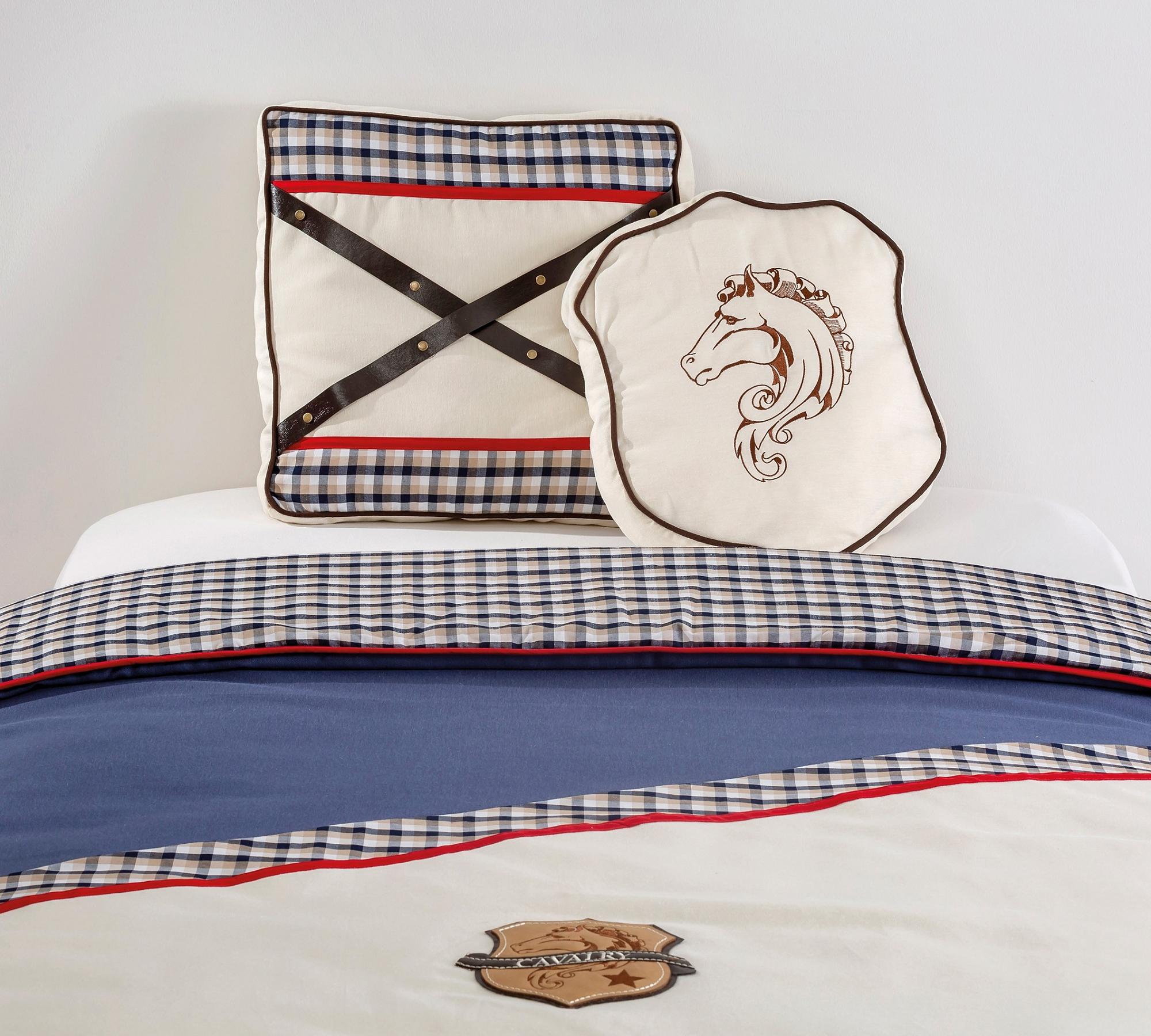 Покрывало детское 90х200 см с 2 подушками синее Royal CILEK ROYAL 00-3832480 Синий Santreyd - Вид №1