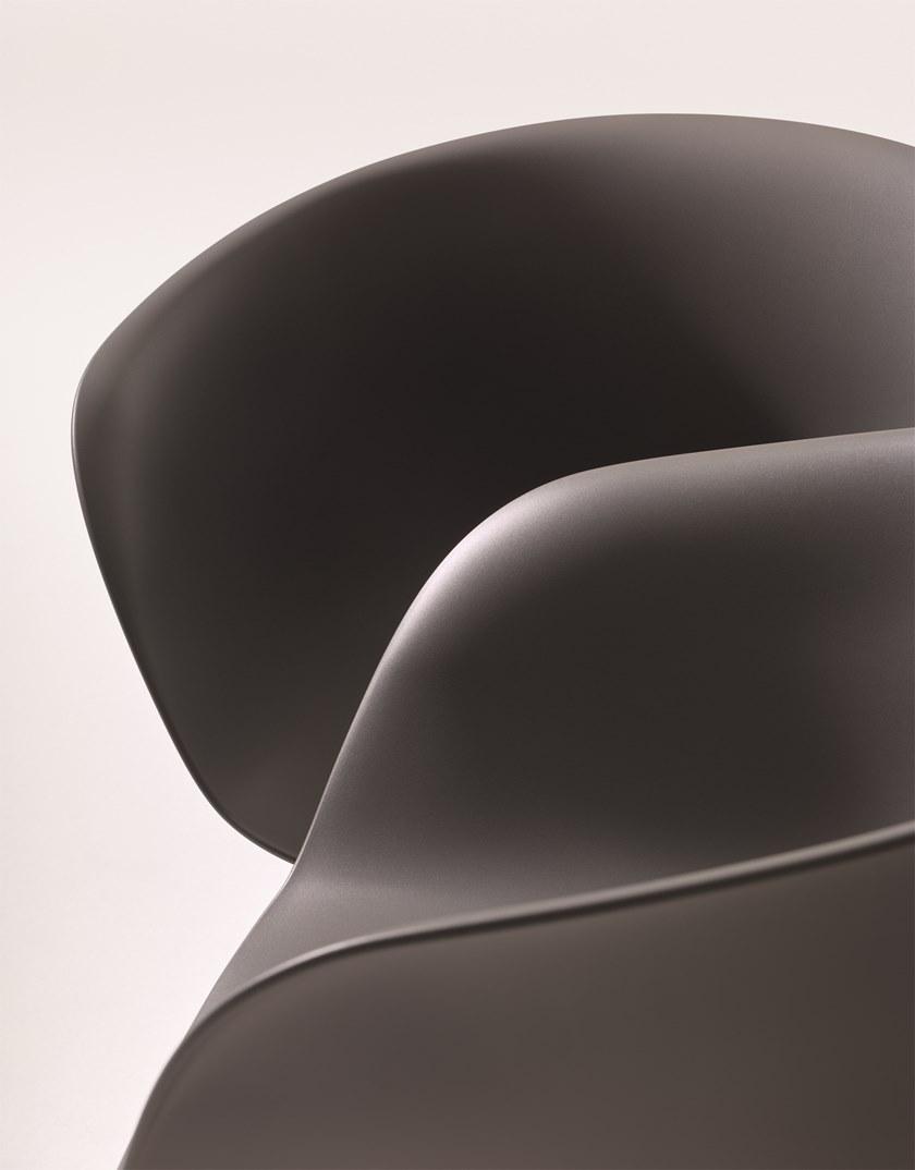 arper Стул из переработанного пластика с подлокотниками Duna 02 sun-id-1486630 - Вид №1