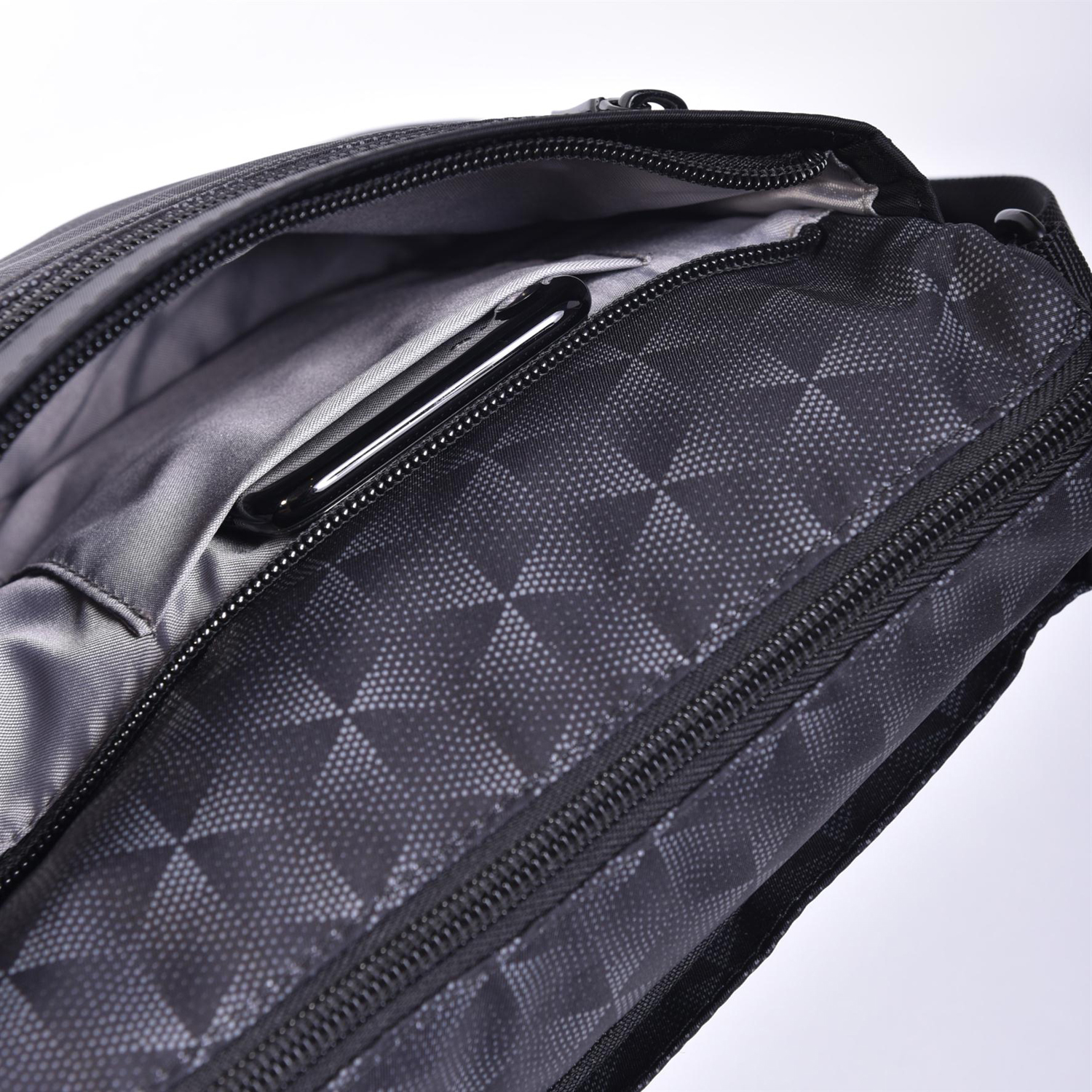 HIC176M/609-07 Молодежная сумка HIC176M Eye M RFID Hedgren Inner City  - Вид №6