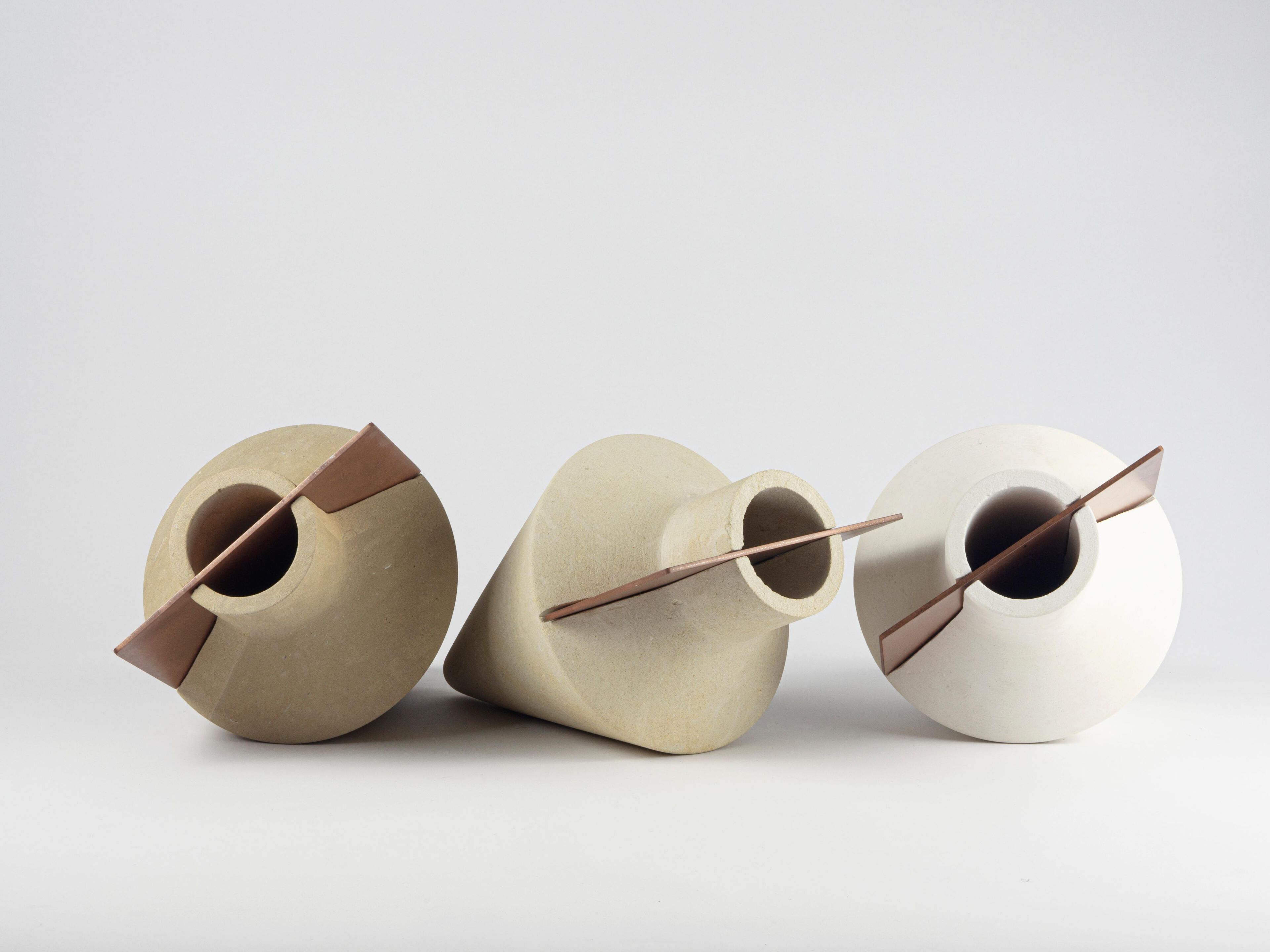 Ваза из камня Лечче PIMAR ампулы, амфоры, колонны ARCH-00078592