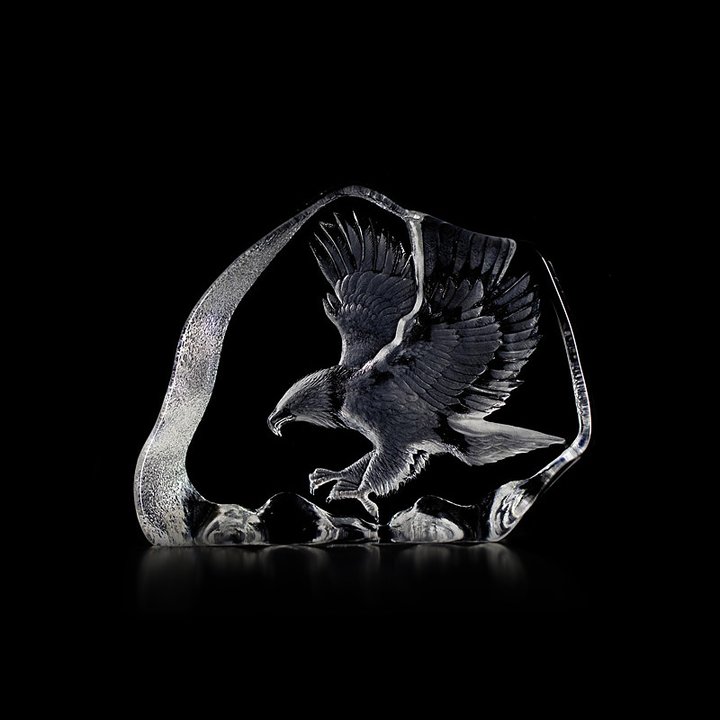 33894 Скульптура из прозрачного хрусталя "Парящий орёл", 225/170 мм. Maleras 
