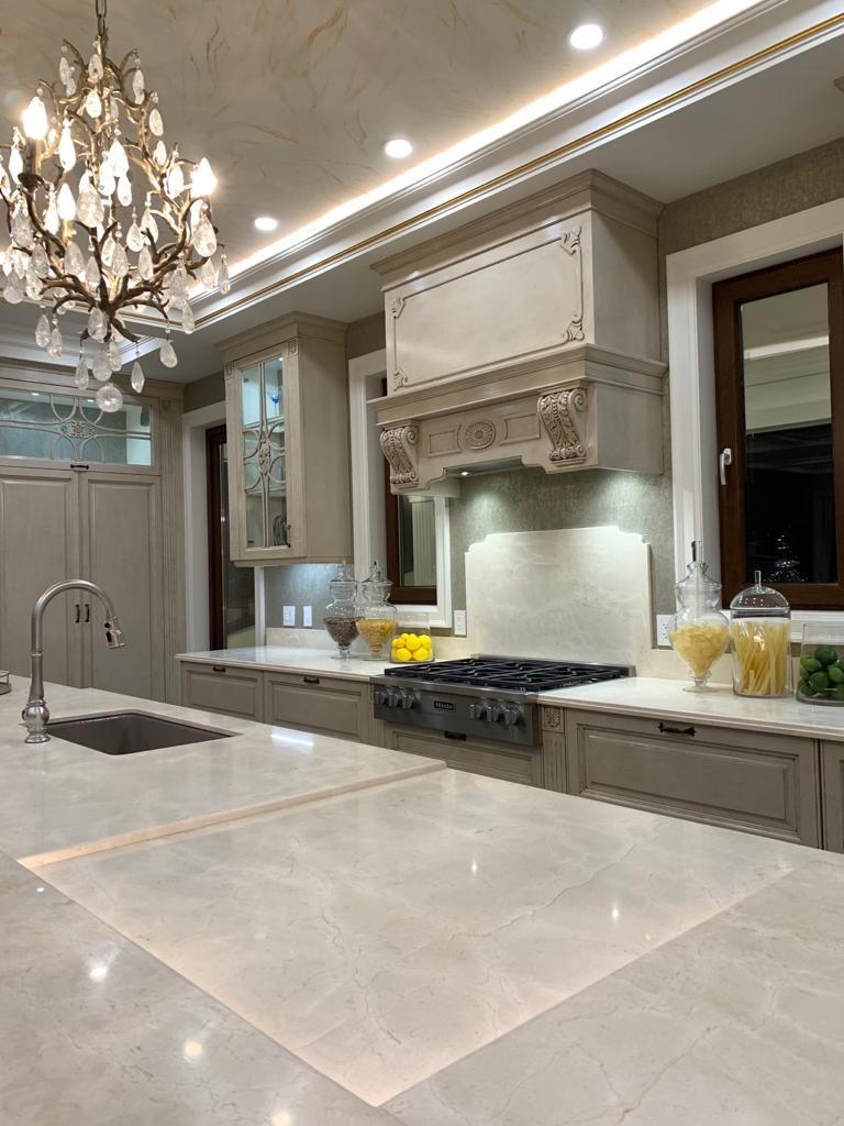 Martini Interiors Кухня из маринованного дерева на заказ с островом sun-id-1425101 - Вид №4