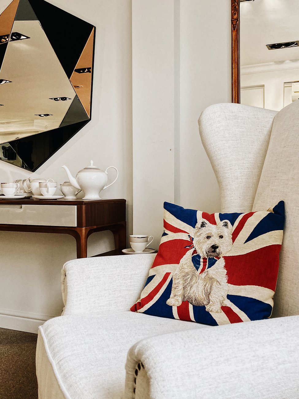 Консоль деревянная, орех с бежевыми ящиками BRG1702-2 от Angel Cerda ANGEL CERDA  241767 Орех;коричневый  - Вид №7