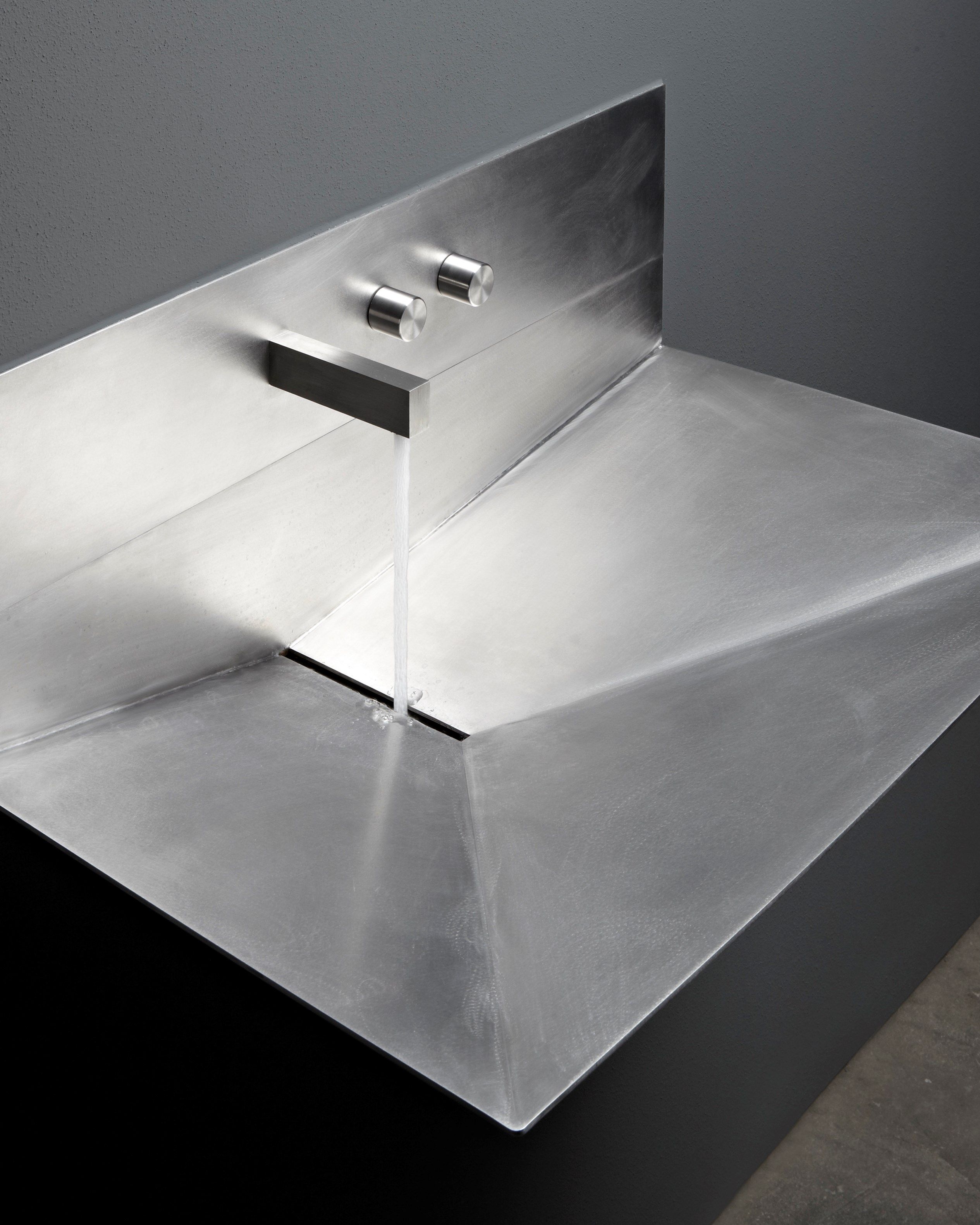 Подвесной умывальник из нержавеющей стали Antoniolupi LAVANDINO ARCH-00146501 - Вид №1