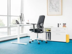 MDD Угловой стол с системой управления кабелями Yan