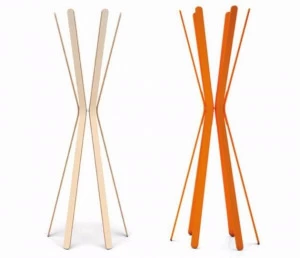 Made Design Деревянная вешалка